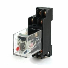 AC 220V/240V Coil DPDT 8 Terminal General Purpose Relay w Socket Base