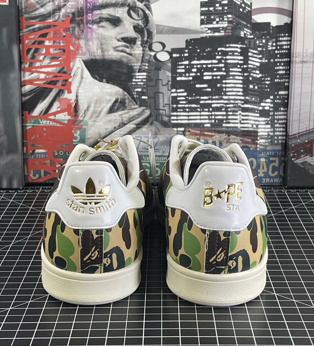 ADIDAS Originals Mens Sz 10.5 US A Bathing Ape BAPE x STAN SMITH