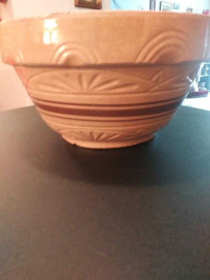 "Antique PRP, CO., Toledo, Ohio #365 12" Yellowware W/Brown Bands Mixing Bowl" - Image 3 of 4