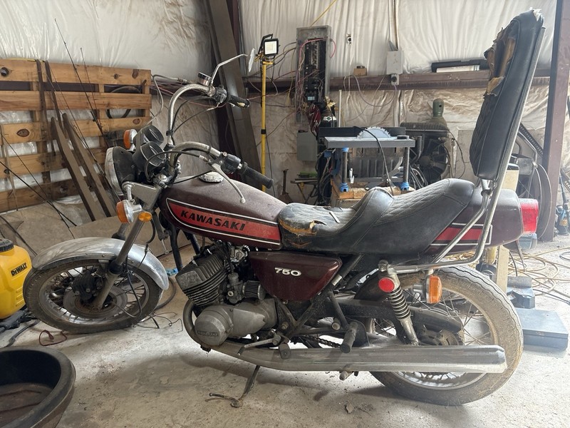 Kawasaki 1975 750 H2 Triple Vintage Motorcycle Classic Bike