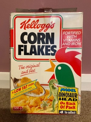 VINTAGE KELLOGGS CORNFLAKES LEERKARTON MODELL 1994 DINOSAURIERKOPF TRICERATOPS SELTEN