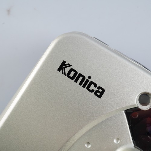 ECCELLENTE Konica X-THREE ZOOM V fotocamera punta e scatta pellicola - Foto 6 di 17