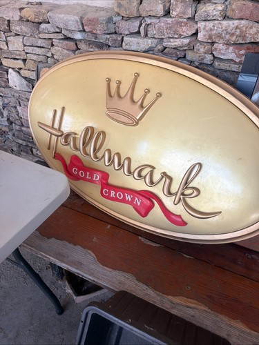 Vintage HALLMARK GOLD CROWN SIGN (oval) Excellent Condition