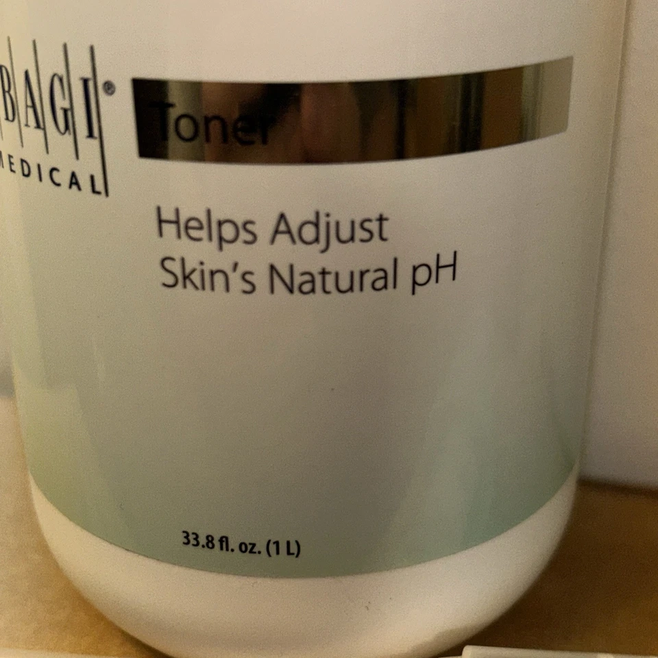 Obagi Medical - Toner - Helps Adjust Skin's Natural pH - 33.8oz ILt BRAND NEW - Image 4 of 4