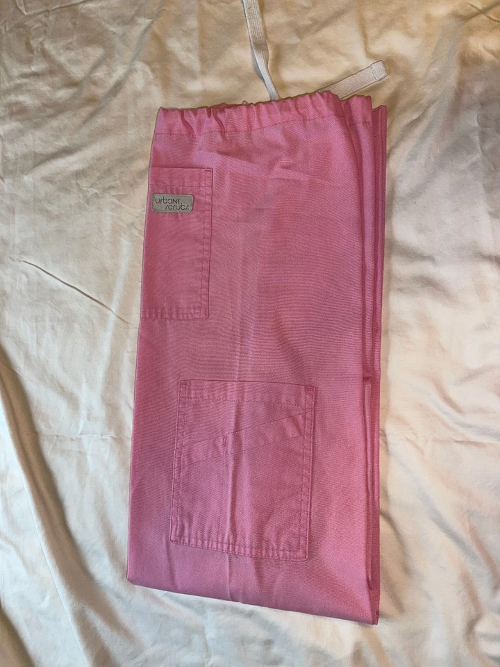**URBANE NURSE SCRUB    BOTTOM ONLY!      women's/girls  XS   PINK - Image 3 of 4