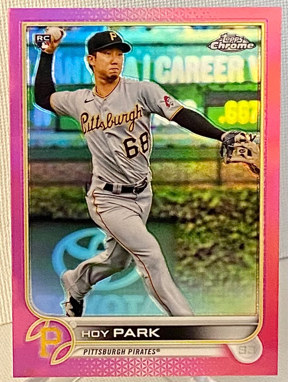 2022 Topps Chrome Baseball Pink Refractor #32 Hoy Park Pittsburgh Pirates