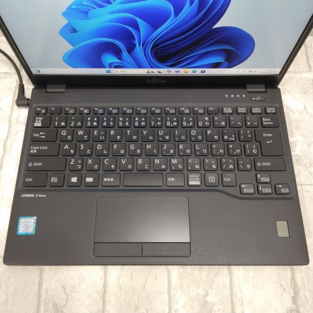 Fujitsu LIFEBOOK U939/B Intel Core i5 8365U SSD 128GB RAM
