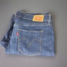 Womens  LEVIS Classic Straight Waist 32x28 Medium Wash — photo 1