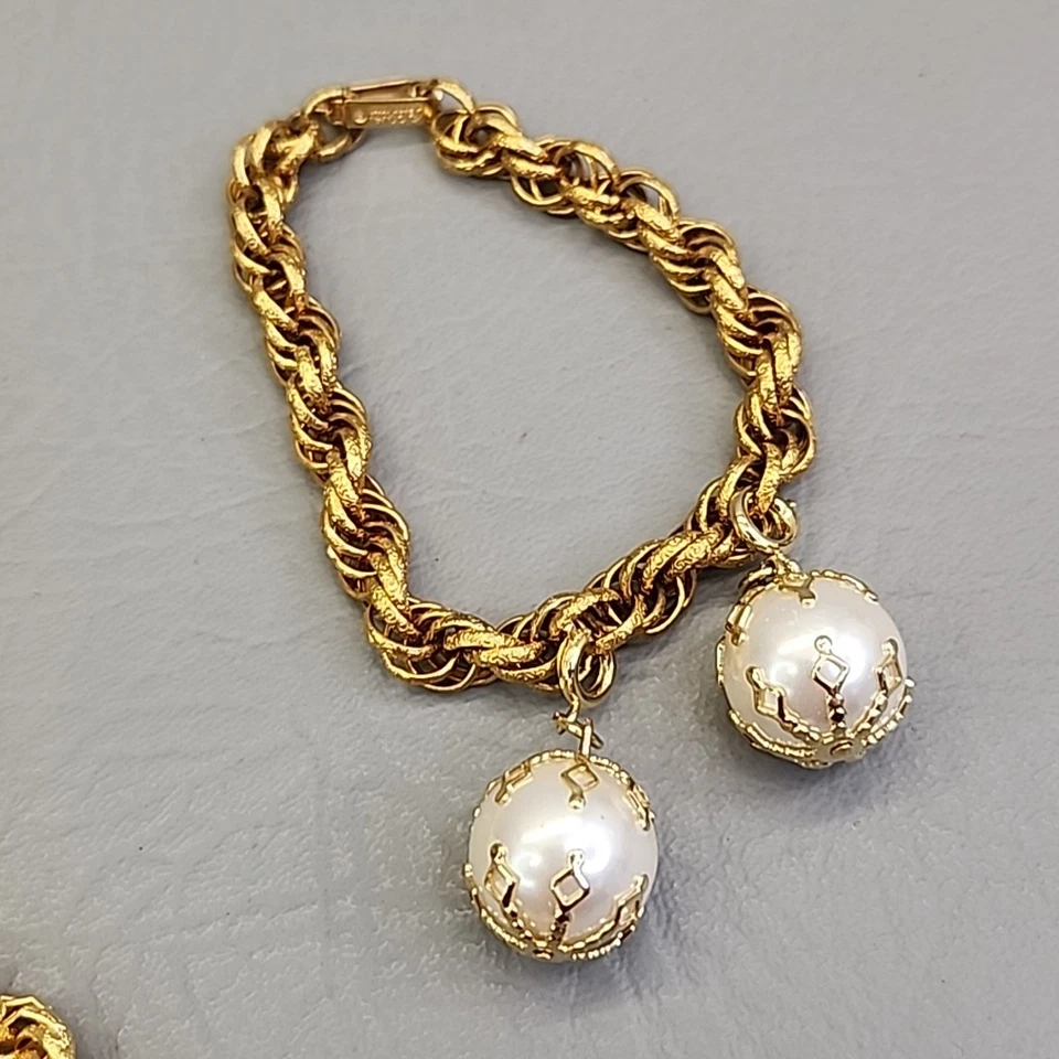 Vintage Celebrity Rope Chain Necklace Bracelet Set White Imitation Pearls Chunky - Image 4 of 4