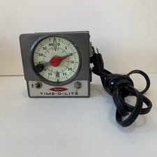 MASTER TIME-O-LITE Timer Model M-72. Tested And Works. Dial Face Glows.