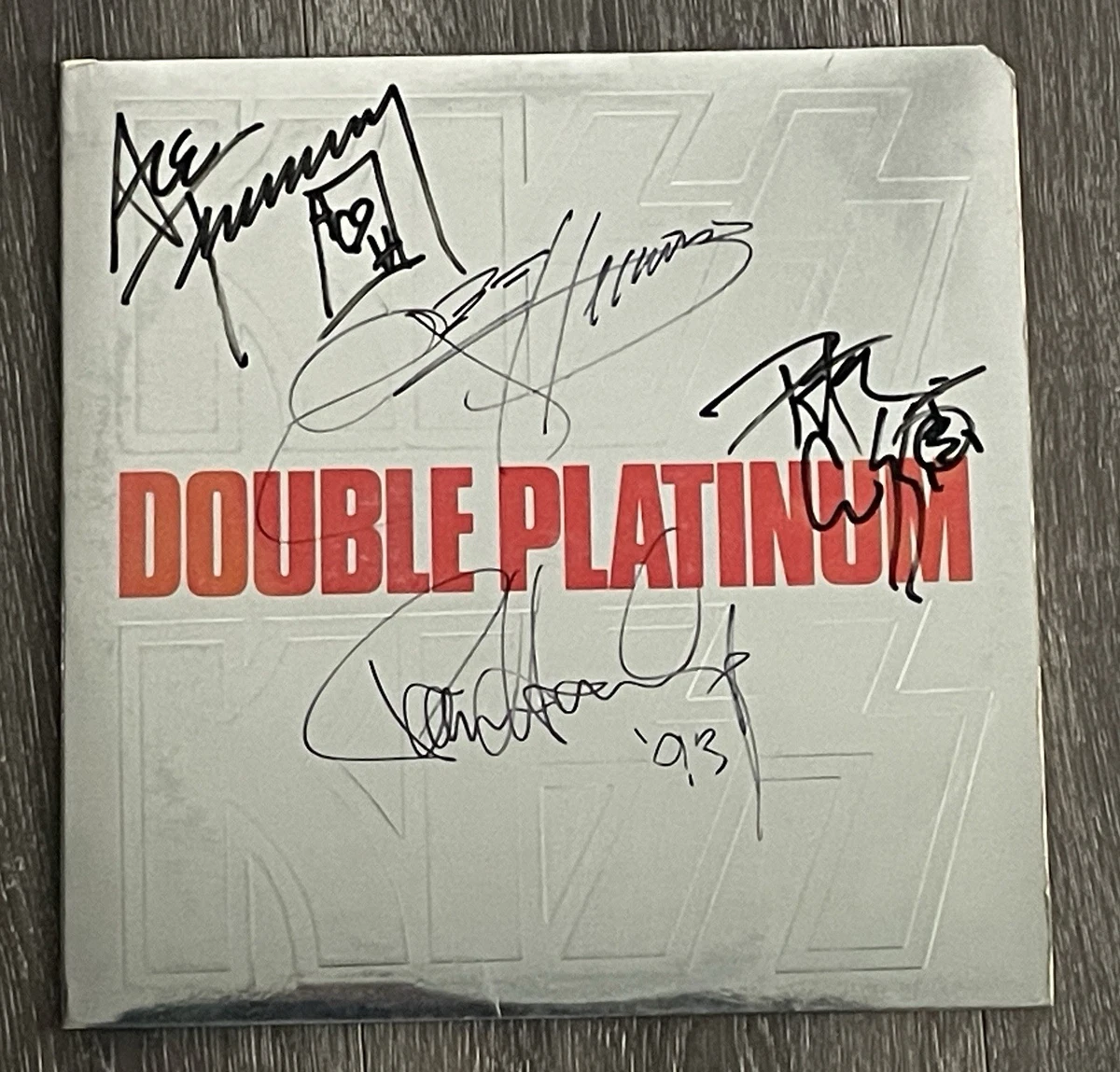 Las mejores ofertas en Memorabilia de Kiss Firmado | eBay