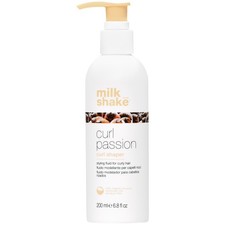 Milk Shake Curl Passion Fluid für lockiges Haar Definition & Pflege 200ml