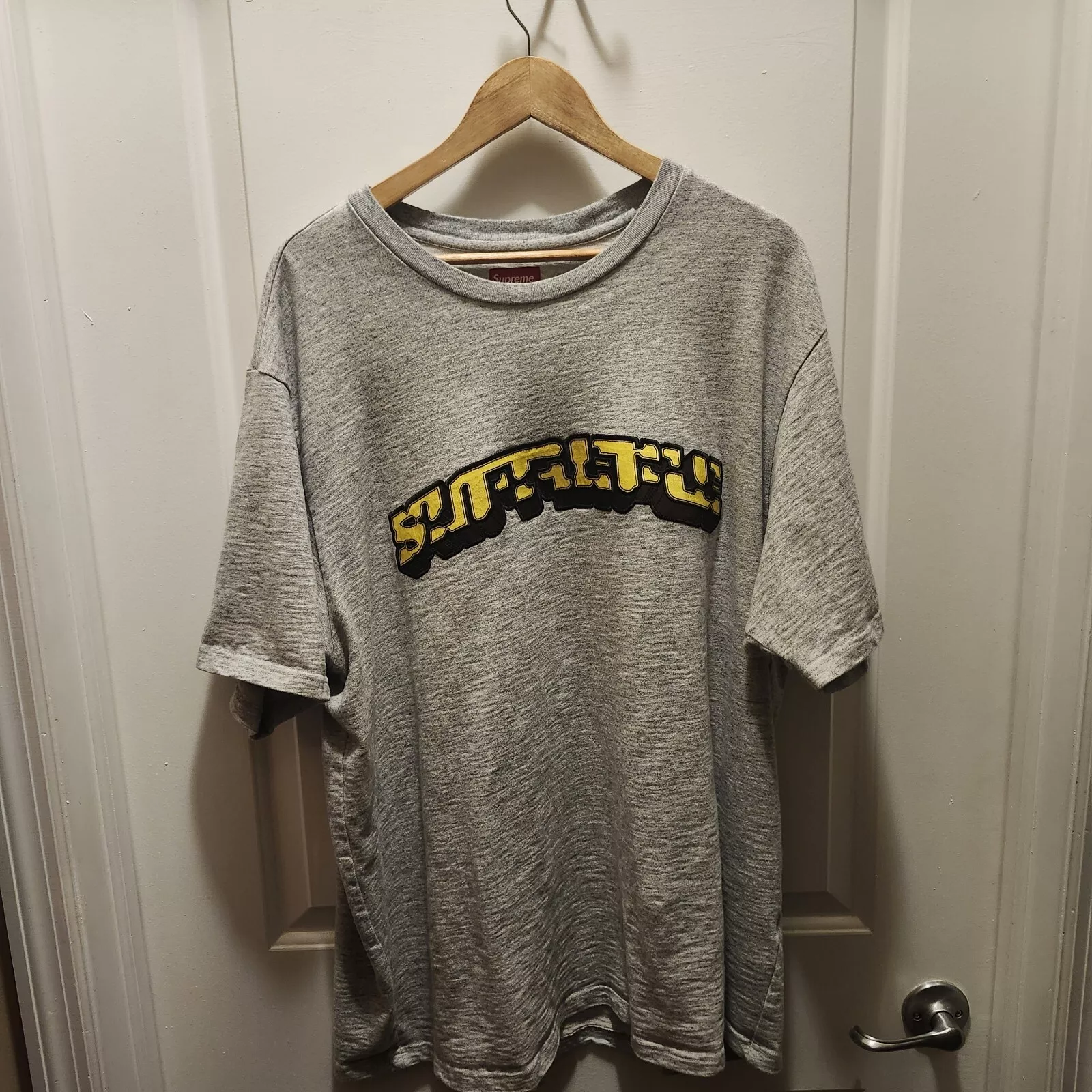 T shirt Supreme Block Arc Ss23 (comme neuf)
