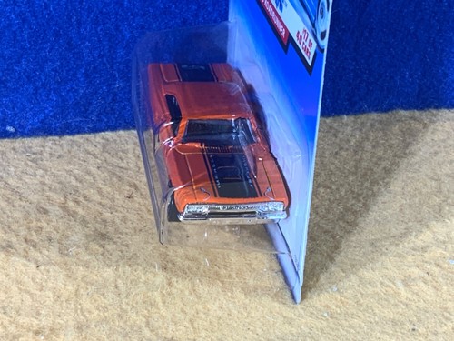 O9-41 HOT WHEELS FIRST EDITIONS - ‘70 ROADRUNNER - MICHAEL HERALDA AUTOGRAPHED - Picture 6 of 12