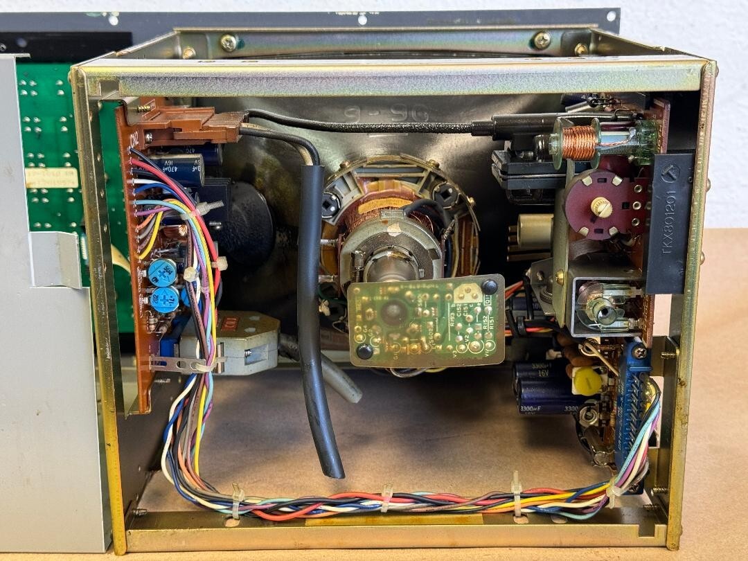 FANUC OT OPERATOR CONTROL PANEL A02B-0083-C102 A61L-0001 FANUC OT OPERATOR CONTROL PANEL A02B-0083-C102 A61L-0001