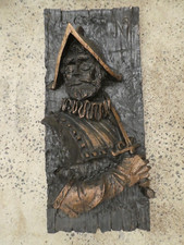 MID CENTURY ART RESIN PLAQUE SCULPTURE STATUE SPANISH CONQUISTADOR FAUX TIMBER