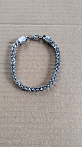 men - stainless steel bracelet 8 1/2 inch long