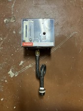 Honeywell L4079B Manual Reset Pressuetrol Line or Low voltage #14