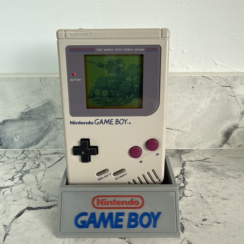Original Nintendo Game Boy DMG-01 Fully Cleaned & Serviced & Tested – Good cond
