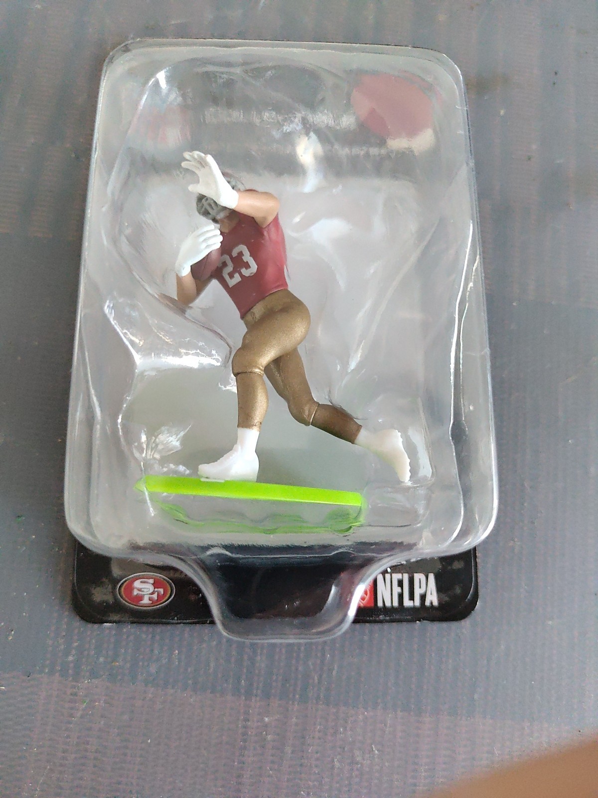 NFL COLLECTIBLE FIGURES/23 CHRISTIAN MCCAFFREY/NEW/ 3 Inches Tall