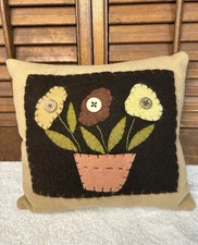 Primitive Wool Felt appliqué pillow flowers in a pot