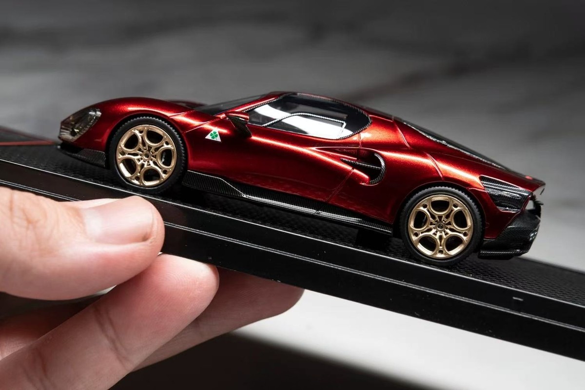 ミニカー BBR Alfa Romeo SZ 1960 BBR Alfa Romeo SZ/RZ Coupe & Roadster 1:43 Scale • DiecastSociety.com