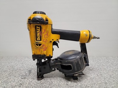 Dewalt D51321 Heavy Duty Pneumatic Coil Roofing Nailer, 3/4''-1-3/4''