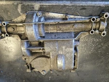 John Deere Sabre Dana Spicer 4360 Lower Housing AM125586