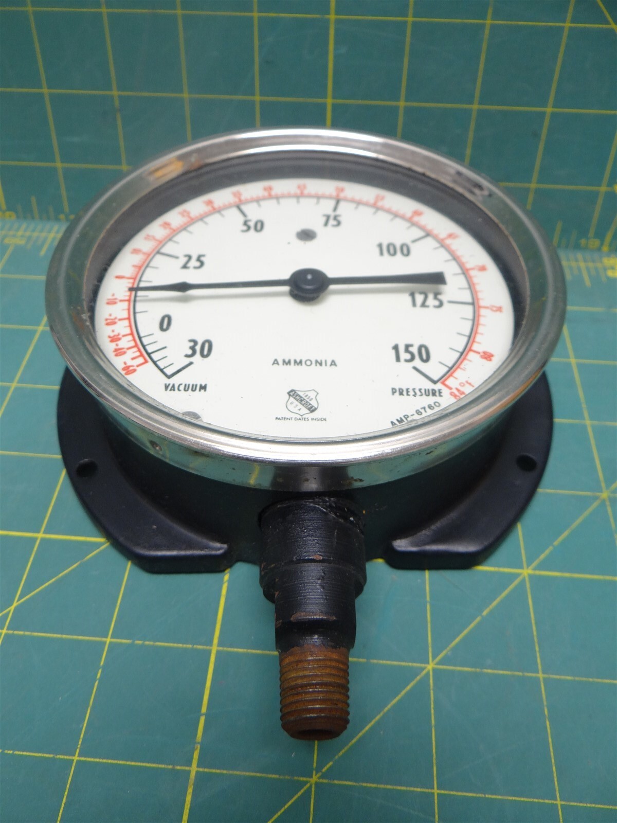 Ashcroft Ammonia Pressure Gauge 4.25" 300 VAC 0150 PSI 60 Deg 0