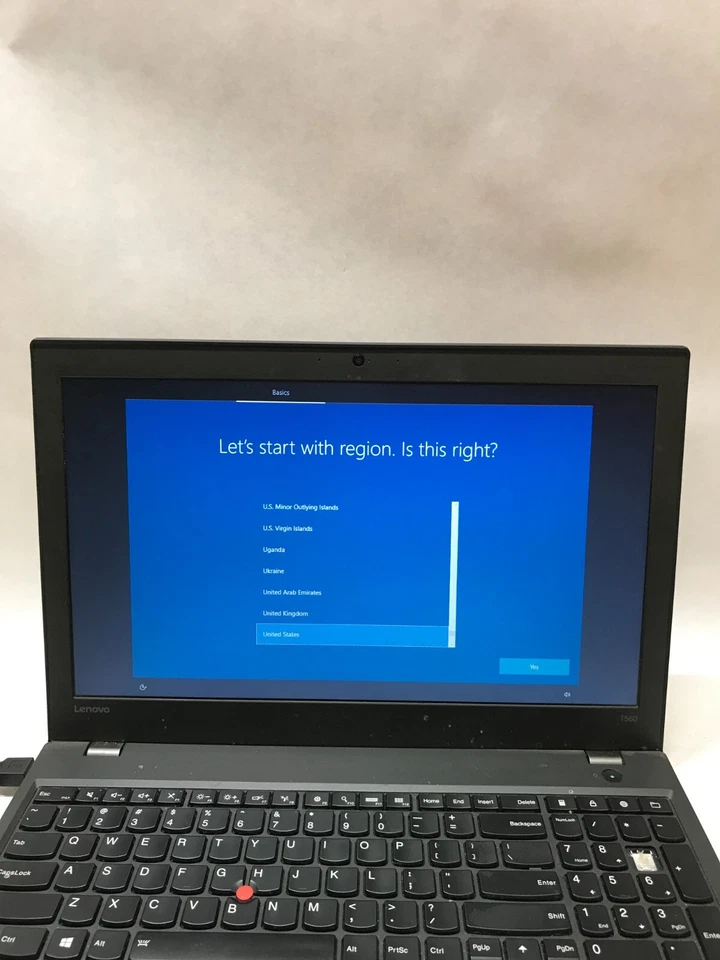 Lenovo ThinkPad T560 15" Intel Core i5 4GB RAM 320GB HDD WIN 10 Missing Key - DW - Image 2 of 4