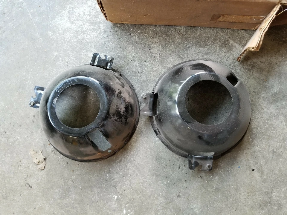 NOS FORD C5MY-13008-E MERCURY 1965 MONTCLAIR RH HEADLIGHT ASSEMBLY KIT - Image 4 of 4