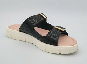 carvela sliders