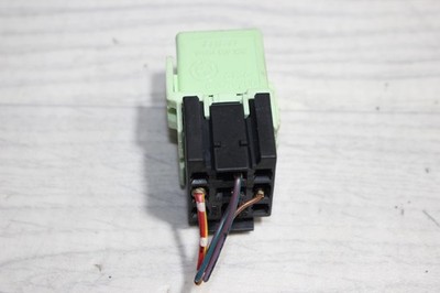 Relais Schliesser 8373700 BMW 3er E46 EZ51 Bj,04