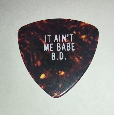 BOB DYLAN   1992 Never Ending Tour   Authentic Stage Guitar Pick   Rare 