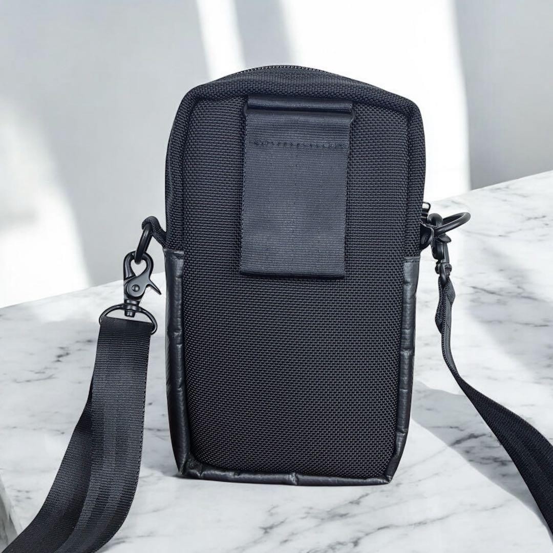 Excellent condition PORTER MONOGRAM POLAROID SX 7… - image 4