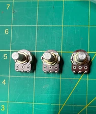 US Stock 3pcs 10K ohm Linear Taper Rotary Potentiometer Panel pot 