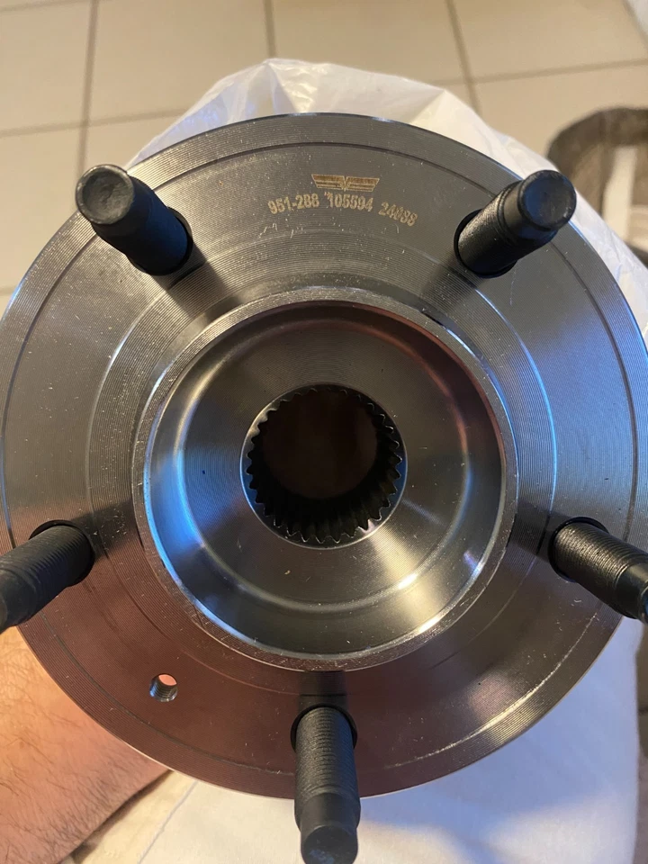 DORMAN OE SOLUTIONS 951288 Wheel Bearing and Hub Assembly Foto 2 de 4