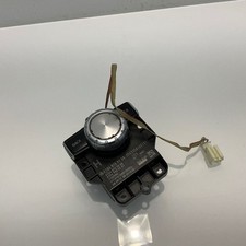 Mercedes-Benz C W204 2012 Bedieneinheit Controller Multimedia A2048709758 Mercedes-Benz C W204 2012 Bedieneinheit Controller Multimedia A2048709758