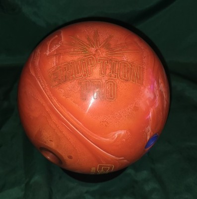 Columbia 300 Eruption Pro Bowling Ball 15 lbs Preowned Span 4 1/2'' Please Read!