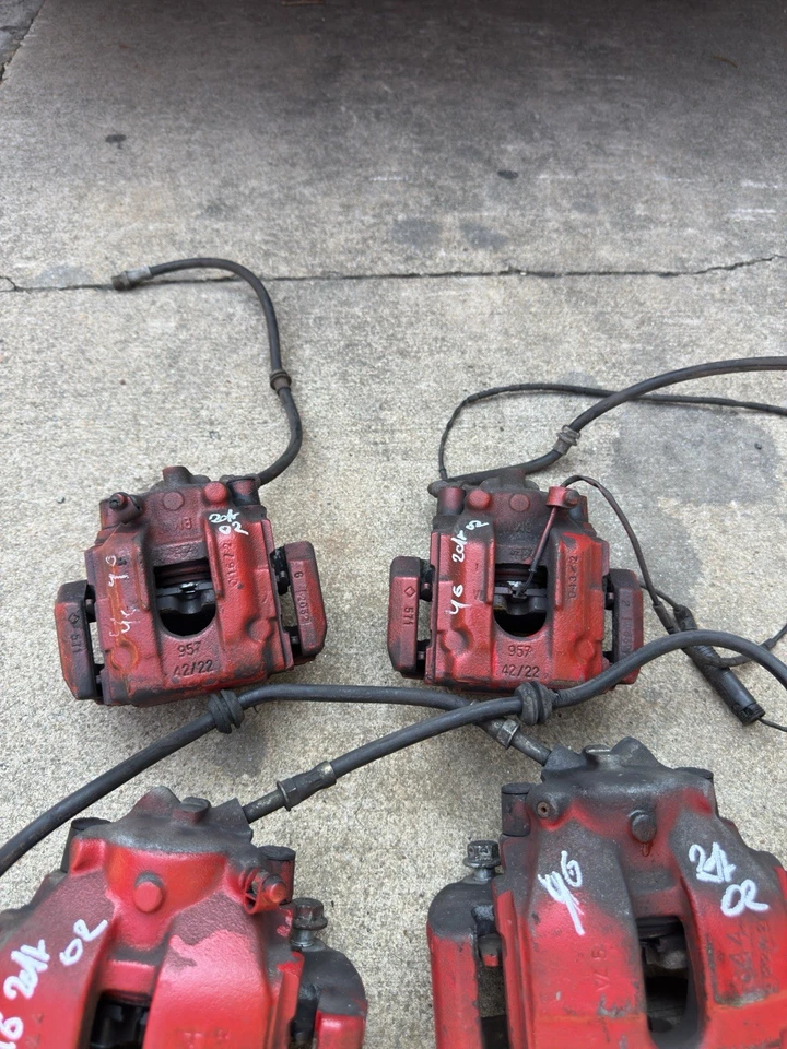 01-06 BMW E46 330ci CONVER RWD SET OF 4 FRONT REAR LEFT &RIGHT BRAKE CALIPER OEM - Image 4 of 4
