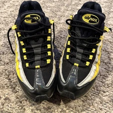 Nike Air Max 95 Black Zest Yellow Metallic Silver Mens Size 9 315859-071