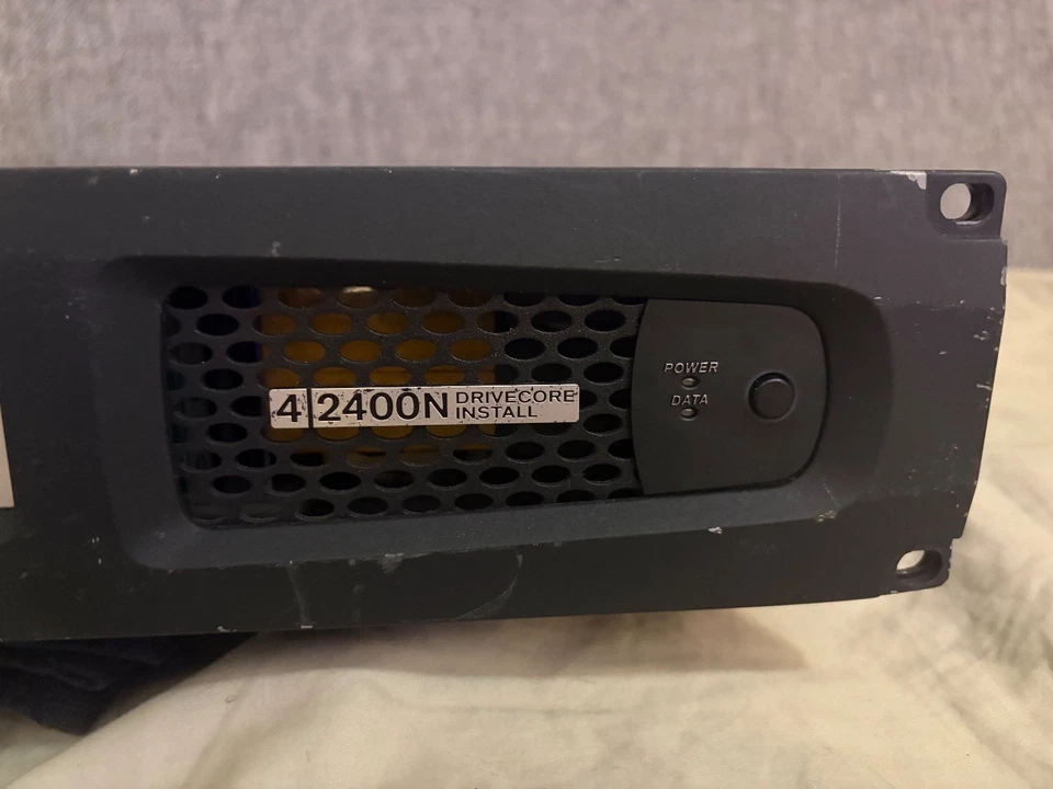 Amplificador de Potencia Crown Audio DCi 4 2400N 4 Canales 2400 vatios USADO Sin Cable de Alimentación Foto 2 de 4