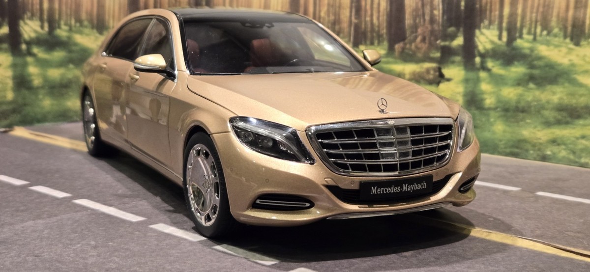 READ** 1:18 Autoart Mercedes-Benz Maybach S-Klasse S600 Gold