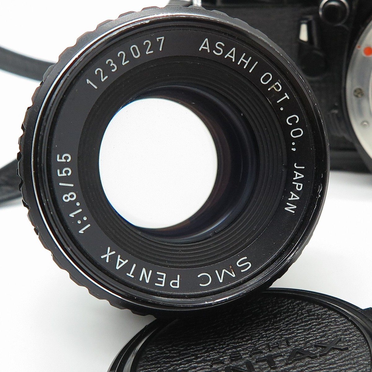 Pentax K2 (black) w/SMC Pentax f/1.8 55mm - Fine vintage condition