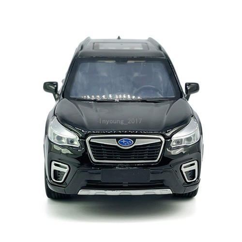 1/30 Subaru Forester Model Car Diecast Toy Cars Alloy Metal Vehicle Gifts Black - Picture 10 of 13