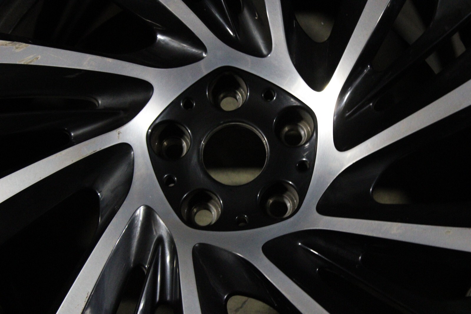 14-17 19-20 BMW i8 20x8.5 20" OEM WHEEL RIM 86207 36116862897 6862897 RIGHT REAR