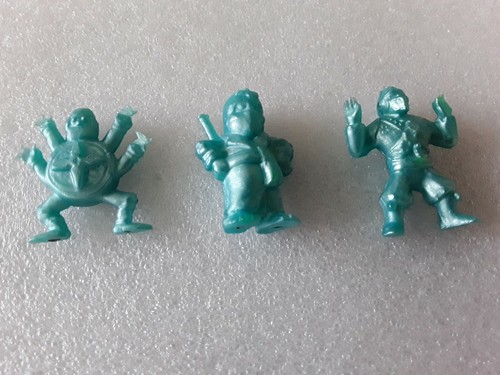 Lot de 3 FIGURINE COSMIX M.U.S.C.L.E.man EXOGINI couleur turquoise R