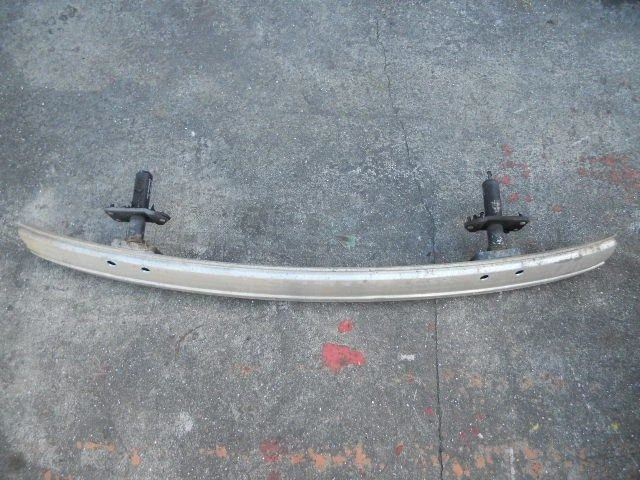 Barra de refuerzo de impacto trasero AUDI 90 1990 Foto 2 de 2