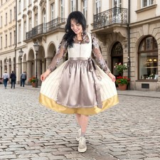dirndl dress Beiges Dirndl Kleid mit Schürze – Traditionelles Deutsches Oktoberf