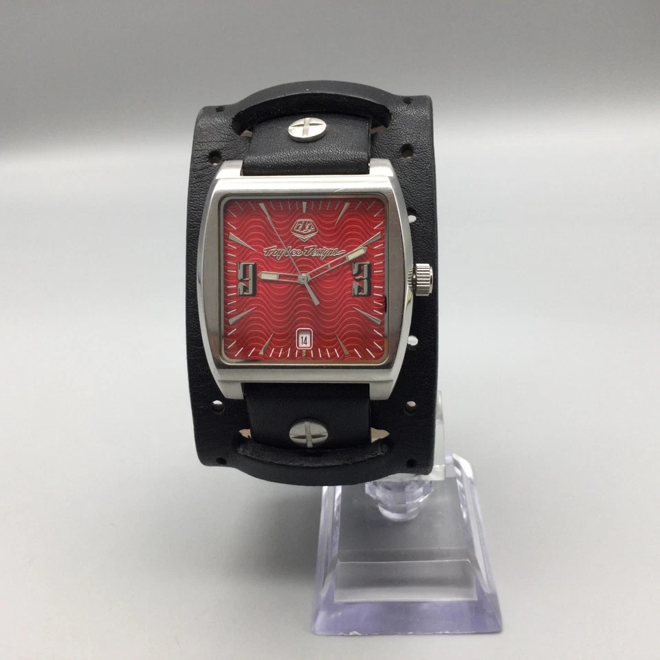 Reloj Troy Lee Designs Hombre 37mm Tono Plateado Esfera Roja Correa Cuero Batería Nueva Foto 2 de 4